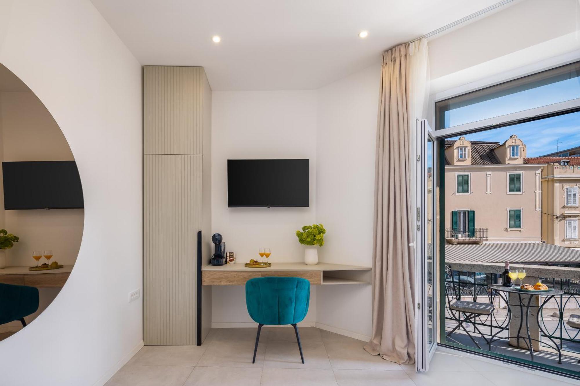 48 Rooms Split Luaran gambar